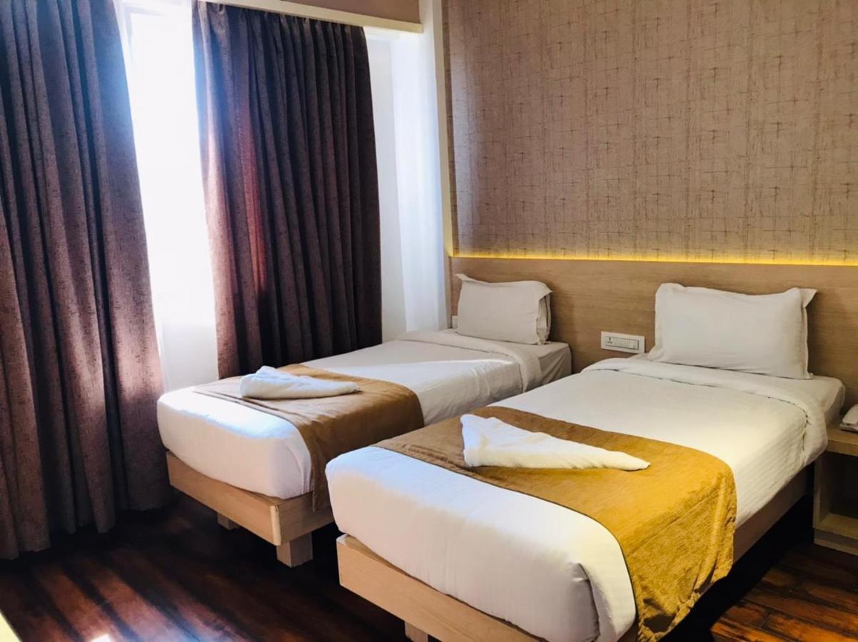 Zip By Spree Hotels Samudra Belgaum Exterior photo