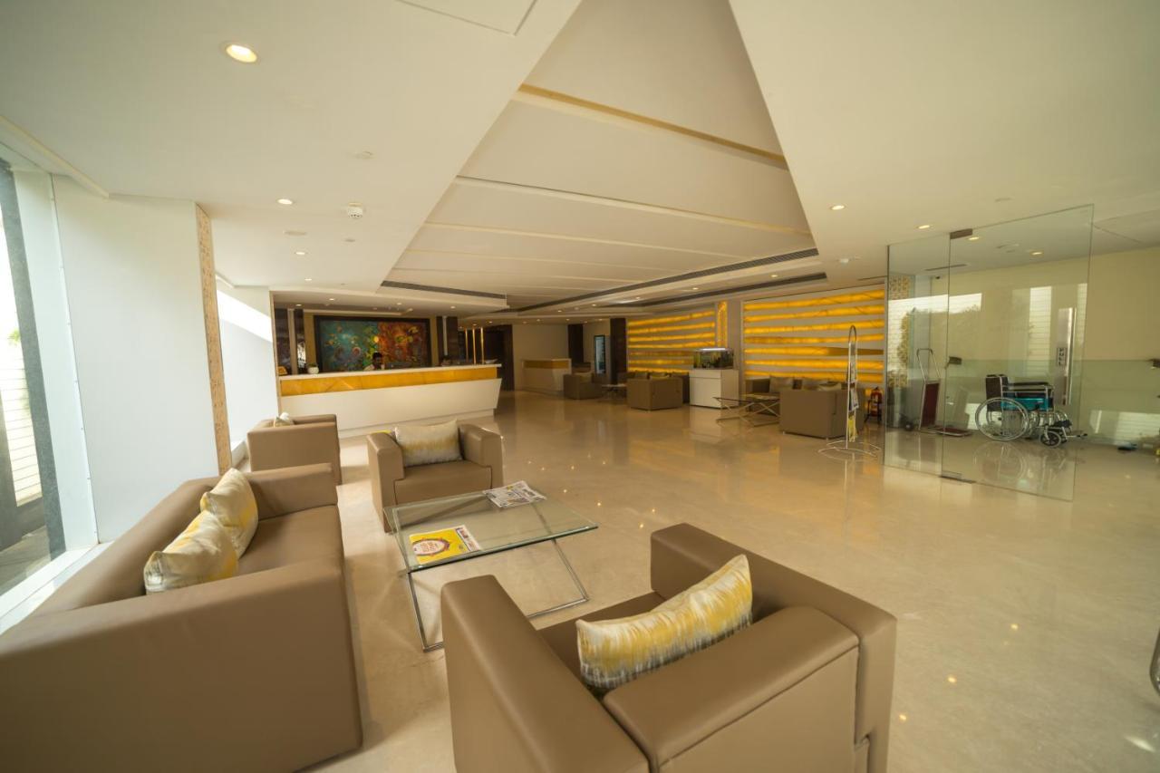 Zip By Spree Hotels Samudra Belgaum Exterior photo