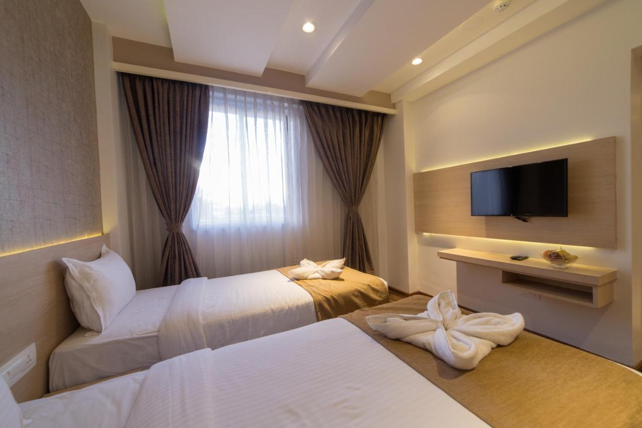 Zip By Spree Hotels Samudra Belgaum Exterior photo